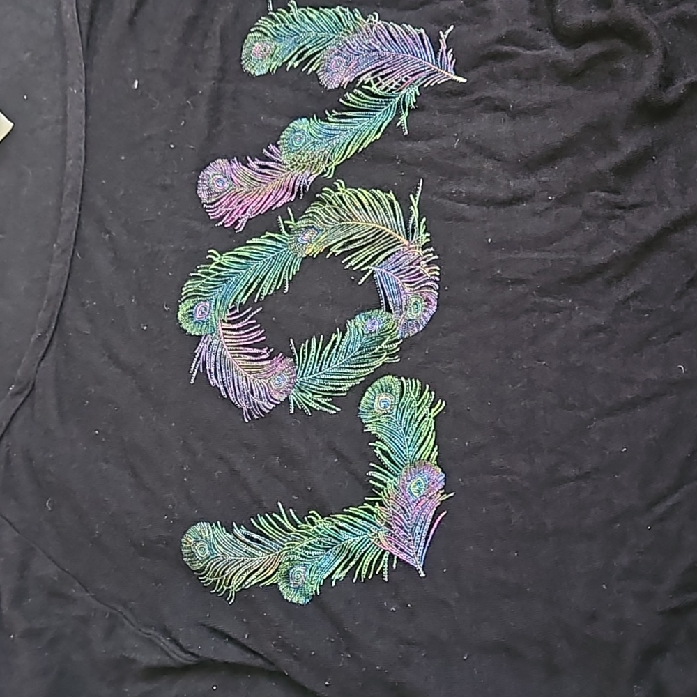 Crop top - Picture 2 of 4